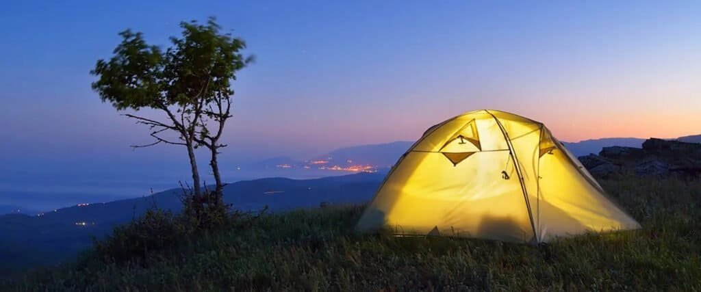 Probleme mit Instant-Cabin-Zelten: Warum Naben zuerst versagen 1 kelyland camping Licht Seite oben Hintergrund