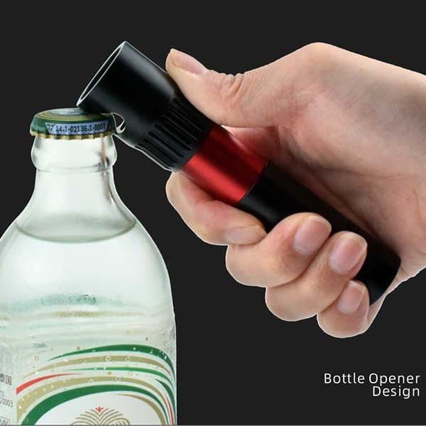 Luz de camping 86 Diseño de abrebotellas integrado