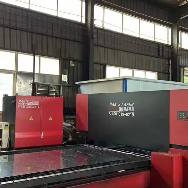 Proceso de producción de la cocina del campamento: corte por láser de metales